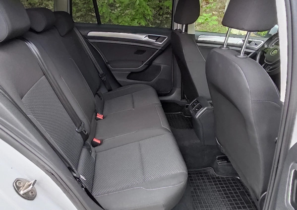 Volkswagen Golf cena 49990 przebieg: 153000, rok produkcji 2017 z Wolbrom małe 529